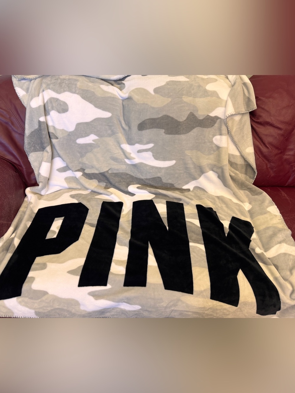 PINK Victoria's Secret Gray & White Camo Plush Throw Blanket